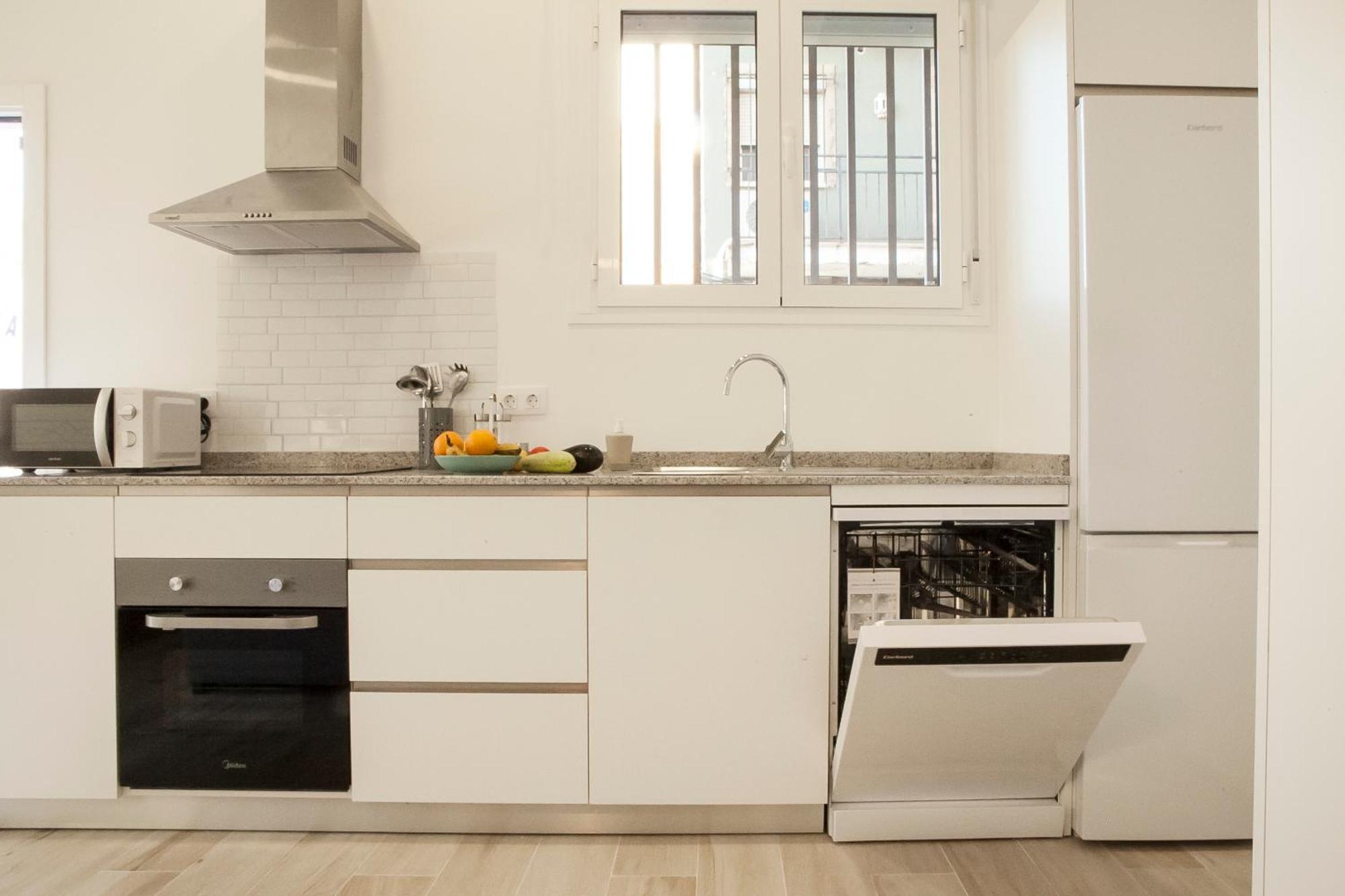 Apartamentos Rg Hospital Valme Seville Luaran gambar